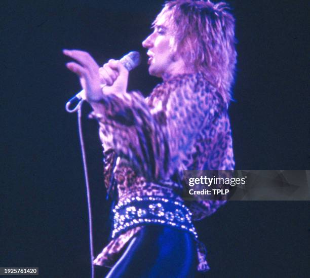 Photo of British Pop singer & Rock musician Rod Stewart performs onstage at the Olympia Grand Hall, London, England, December 28, 1978.