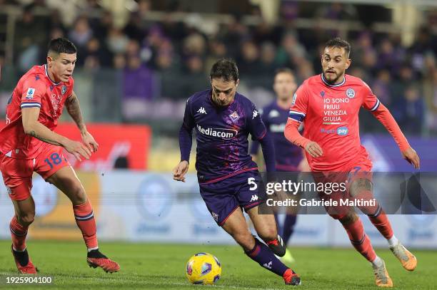 Giacomo Bonaventura of ACF Fiorentina in action during the Serie A TIM match between ACF Fiorentina and Udinese Calcio - Serie A TIM at Stadio...