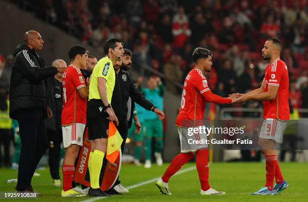 New signing Marcos Leonardo of SL Benfica enter the pitch for teammate Arthur Cabral of SL Benfica during the Liga Portugal Betclic match between SL...