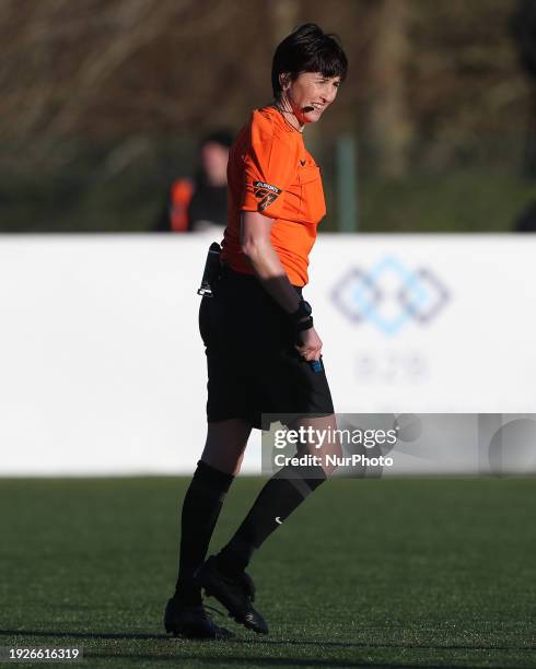 Jane Simms Referee 28 Liz Simms Stock Photos, High-Res Pictures, and Images - Getty Images