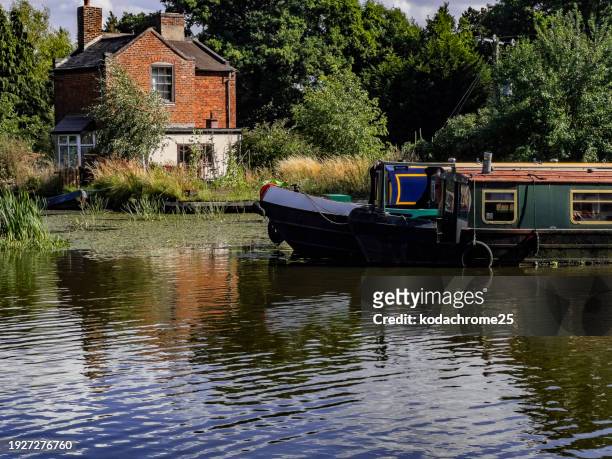 stratford canal nr. henley in arden warwickshire english midlands england uk. - henley in arden stock pictures, royalty-free photos & images