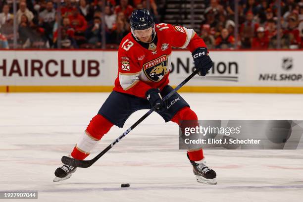 Sam Reinhart of the Florida Panthers skates with the puck against the Los Angeles Kings at the Amerant Bank Arena on January 11, 2024 in Sunrise,...