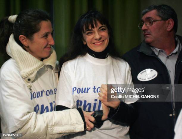 Antonia Van Winkelberg , attends a demonstration, 14 December 2007 in Digne-les-Bains, southern France, to call French President Nicolas Sarkozy, for...