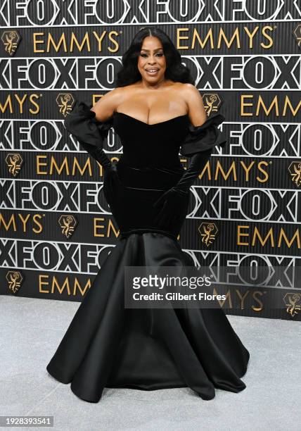Niecy Nash Betts at the 75th Primetime Emmy Awards held at the Peacock Theater on January 15, 2024 in Los Angeles, California.