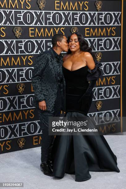 Los Angeles, CA Jessica Betts and Niecy Nash-Betts arriving at the 75th Primetime Emmy Awards at the Peacock Theater in Los Angeles, CA, Monday, Jan....