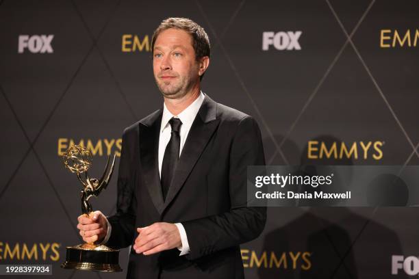 Los Angeles, CA Ebon Moss-Bachrach, winner of the Outstanding Supporting Actor in a Comedy Series award for "The Bear," poses in the press room...