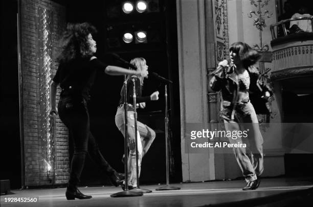 Freestyle vocal group Expose performs at the Apollo Theater at a taping of "Showtime At The Apollo" on September 24, 1989 in New York City.
