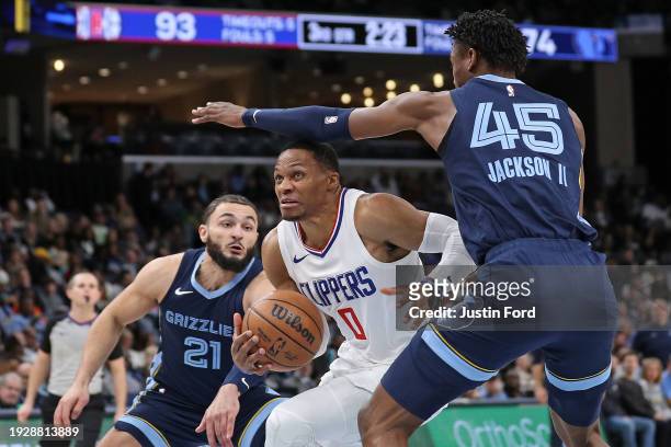 Russell Westbrook of the LA Clippers goes to the basket against GG Jackson of the Memphis Grizzlies during the second half at FedExForum on January...