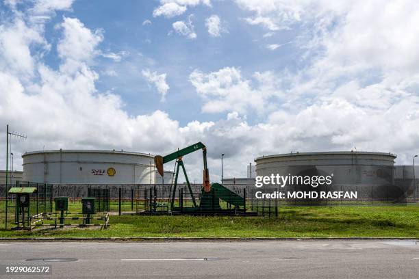 Brunie Shell 35 Brunei Shell Stock Photos, High-Res Pictures, and Images - Getty Images
