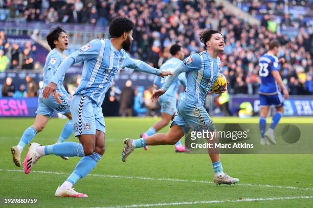 Callum O'Hare of Coventry City celebrates scoring the equalising goal during the Sky Bet Championship match between Coventry City and Leicester City...