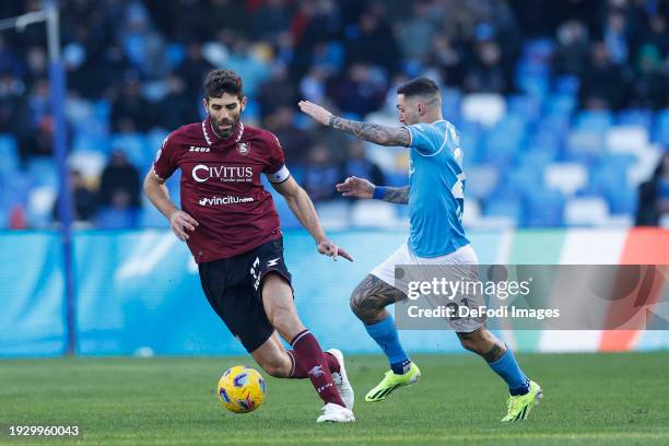 Federico Fazio of US Salernitana controls the ball during the Serie A TIM match between SSC Napoli and US Salernitana - Serie A TIM at Stadio Diego...