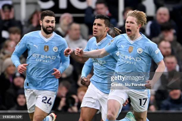 Kevin De Bruyne of Manchester City celebrates scoring his team's second goal during the Premier League match between Newcastle United and Manchester...