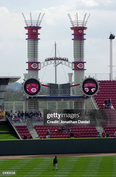 Power Stacks Reds 14 Great American Ballpark Power Stacks Stock Photos, High-Res Pictures ...