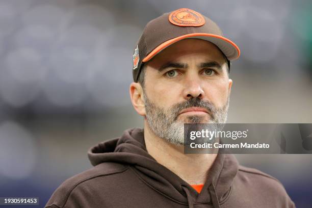 Head coach Kevin Stefanski of the Cleveland Browns looks on prior to the AFC Wild Card Playoffs against the Houston Texans at NRG Stadium on January...