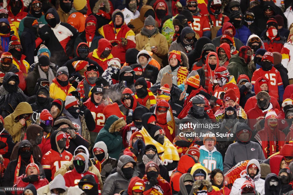 AFC Wild Card Playoffs - Miami Dolphins v Kansas City Chiefs