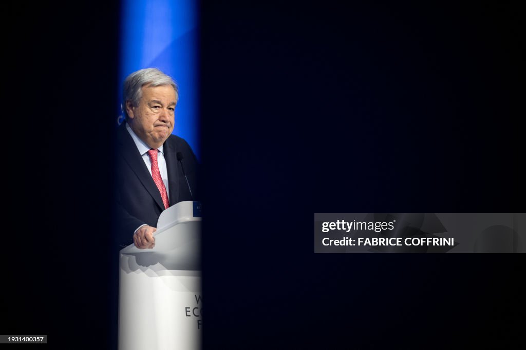 TOPSHOT-SWITZERLAND-DIPLOMACY-ECONOMY-SUMMIT-DAVOS