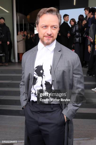 James McAvoy arrives at the Prada fashion show during the Milan Menswear Fall/Winter 2024-2025 on January 14, 2024 in Milan, Italy.