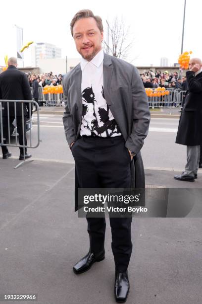 James McAvoy arrives at the Prada fashion show during the Milan Menswear Fall/Winter 2024-2025 on January 14, 2024 in Milan, Italy.