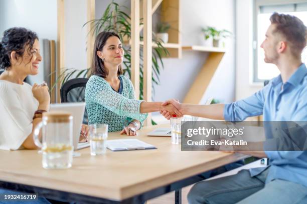 at a job interview - developers scrum stock pictures, royalty-free photos & images