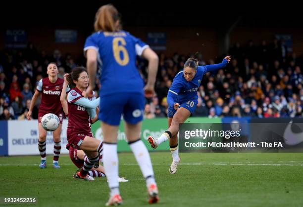 Lauren James of Chelsea shoots during the Adobe Women's FA Cup Fourth Round match between Chelsea Women and West Ham United Women at Kingsmeadow on...