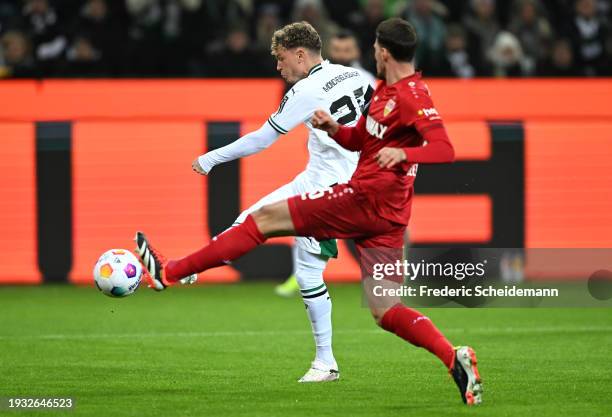 Robin Hack of Borussia Moenchengladbach scores their team's first goal during the Bundesliga match between Borussia Mönchengladbach and VfB Stuttgart...