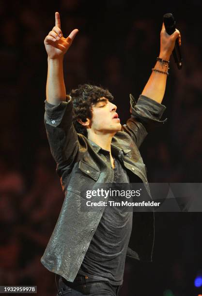 Joe Jonas of Jonas Brothers performs at HP Pavilion on August 3, 2009 in San Jose, California.