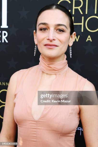 Jenny Slate attends the 29th Annual Critics Choice Awards at Barker Hangar on January 14, 2024 in Santa Monica, California.