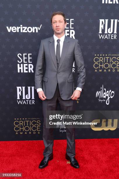 Ebon Moss-Bachrach attends the 29th Annual Critics Choice Awards at Barker Hangar on January 14, 2024 in Santa Monica, California.