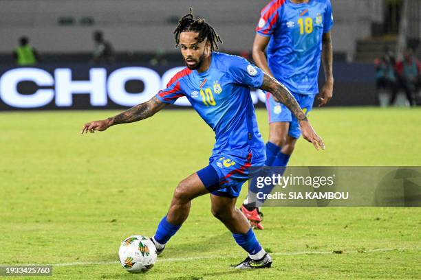 Congo's midfielder Theo Bongonda controls the ball during the Africa Cup of Nations 2024 group F football match between DR Congo and Zambia at Stade...