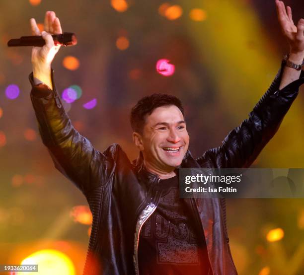 German singer Lucas Cordalis performs during the Schlagerchampions Das grosse Fest der Besten at Velodrom on January 13, 2024 in Berlin, Germany.