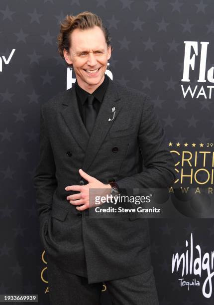 Tom Hiddleston arrives at the 29th Annual Critics Choice Awards at Barker Hangar on January 14, 2024 in Santa Monica, California.