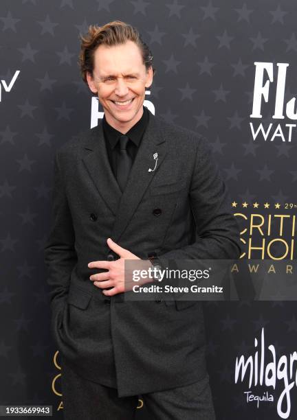 Tom Hiddleston arrives at the 29th Annual Critics Choice Awards at Barker Hangar on January 14, 2024 in Santa Monica, California.