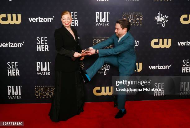 Sarah Snook, winner of the Best Actress in a Drama Series Award for 'Succession,' and Kieran Culkin, winner of the Best Actor in a Drama Series Award...
