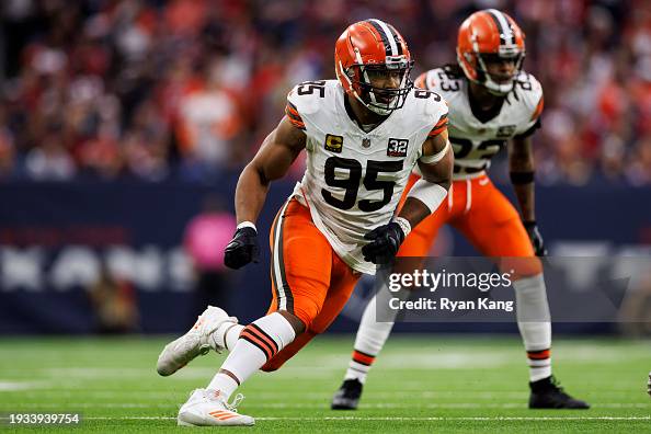 AFC Wild Card Playoffs - Cleveland Browns v Houston Texans AFC Wild Card Playoffs - Cleveland Browns v Houston Texans