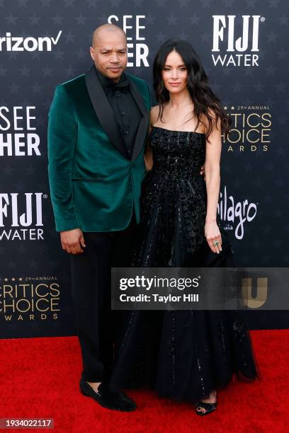 Donald Faison and Abigail Spencer attend the 29th Annual Critics Choice Awards at The Barker Hangar on January 14, 2024 in Santa Monica, California.