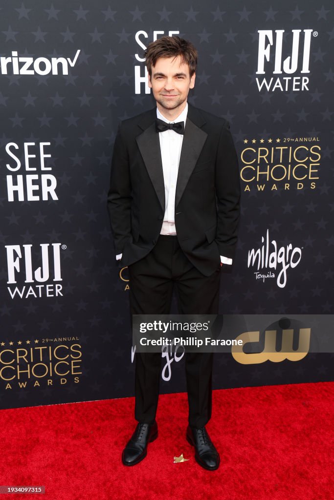 FIJI Water At The 29th Annual Critics Choice Awards