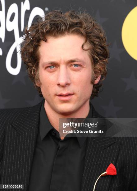 Jeremy Allen White arrives at the 29th Annual Critics Choice Awards at Barker Hangar on January 14, 2024 in Santa Monica, California.