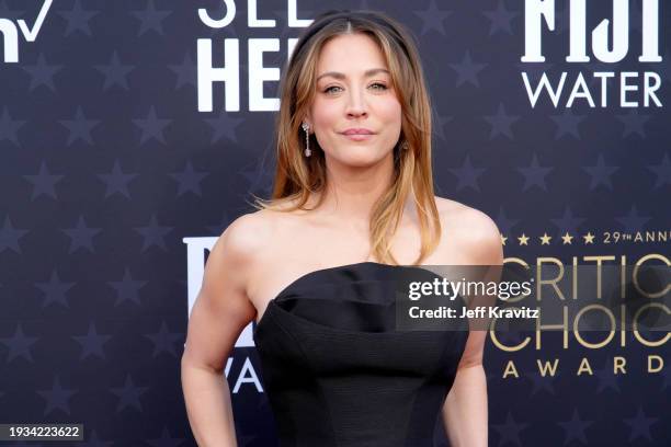 Kaley Cuoco attends the 29th Annual Critics Choice Awards at Barker Hangar on January 14, 2024 in Santa Monica, California.