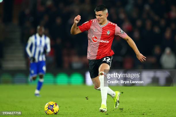 Carlos Alcaraz of Southampton in action during the Sky Bet Championship match between Southampton FC and Sheffield Wednesday at Friends Provident St....