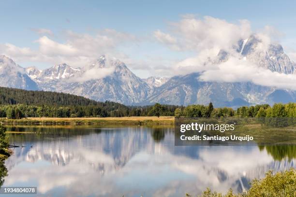 jenny lake in gran teton national park - catena montuosa teton foto e immagini stock