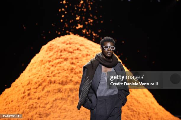 Model walks the runway at the Zegna fashion show during the Milan Menswear Fall/Winter 2024-2025 on January 15, 2024 in Milan, Italy.