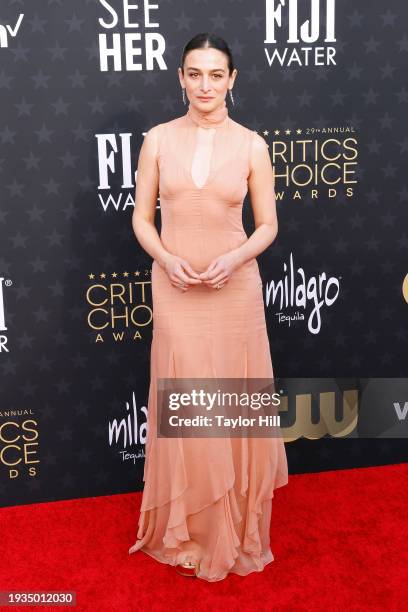 Jenny Slate attends the 29th Annual Critics Choice Awards at The Barker Hangar on January 14, 2024 in Santa Monica, California.