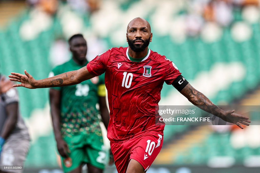 TOPSHOT - Equatorial Guinea's forward Emilio Nsue celebrates scoring... News Photo - Getty Images TOPSHOT - Equatorial Guinea's forward Emilio Nsue celebrates scoring... News Photo - Getty Images