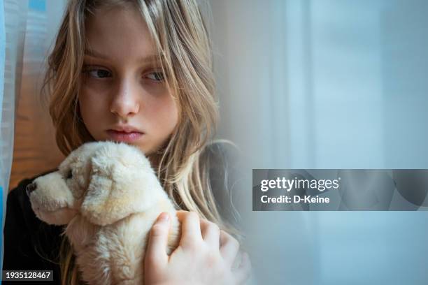 sad girl - 12 13 girls stock pictures, royalty-free photos & images