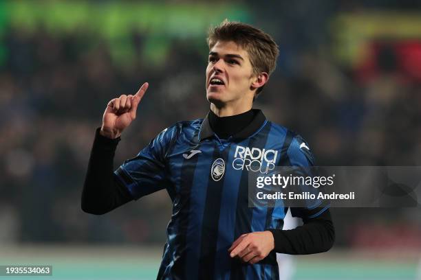 Charles De Ketelaere of Atalanta BC celebrates scoring his team's third goal during the Serie A TIM match between Atalanta BC and Frosinone Calcio -...