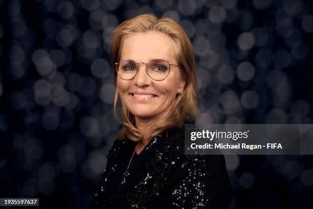 Women's Coach of the Year, Sarina Wiegman, poses for a photo during The Best FIFA Football Awards 2023 at The Apollo Theatre on January 15, 2024 in...