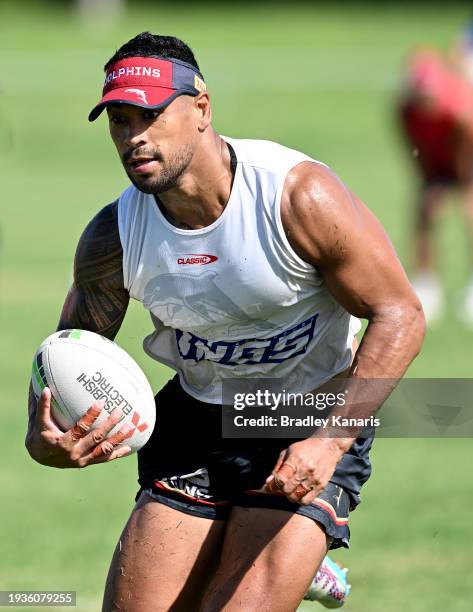Issako Nrl Photos and Premium High Res Pictures - Getty Images
