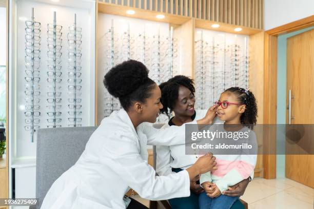 Doctor Instruments Glasses 1,198 Haitian Instruments Stock Photos, High-Res Pictures, and Images ...