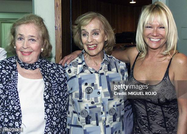 The uruguayan actress, Concepcion "China" Zorrilla , is with her collegue Estela Medina and argentinian actress Soledad Silveira 13 March 2002. La...