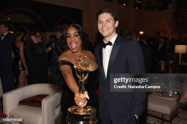 Niecy Nash and Evan Peters attend the 2024 Netflix Primetime Emmys after party on January 15, 2024 in Los Angeles, California.